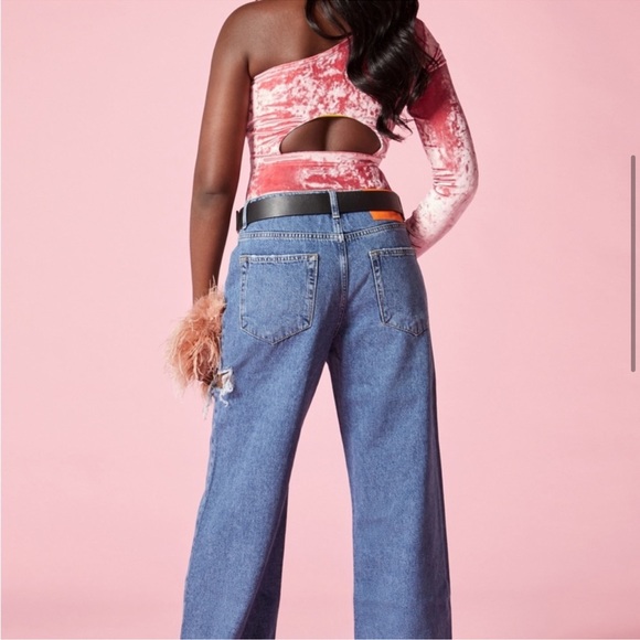 NWT Yitty by Lizzo Fabletics Plusshy Asymmetrical Bodysuit Peach Velvet Size 1X - Picture 7 of 7